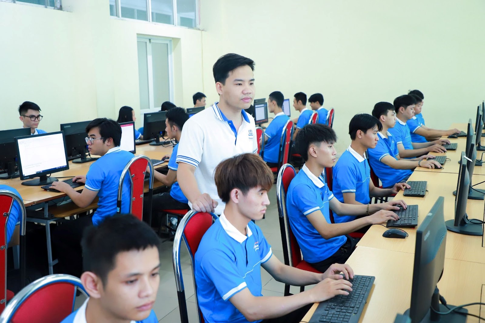 Lớp học tiêu biểu ngành CNTT tại Game Bài Win 79
